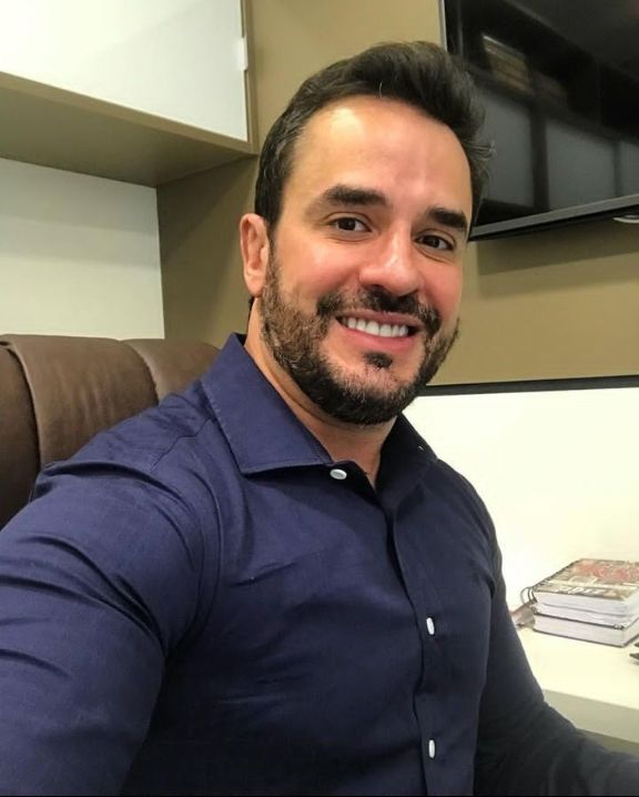 Rodrigo M.